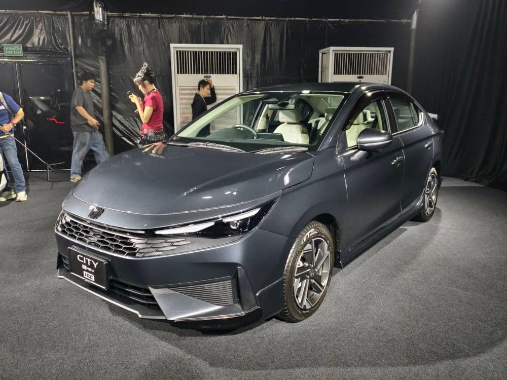 ทางเลือกเริ่มต้นขุมพลังฟูลไฮบริดรุ่น e:HEV V ของ Honda City โฉมใหม่